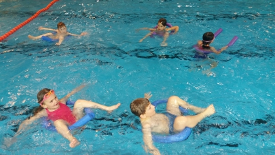 Plavání prvňáčků ZŠ Mládežnická, Trutnov